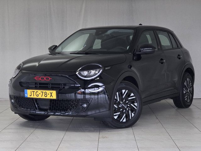 Fiat 600 600e RED 54 kWh