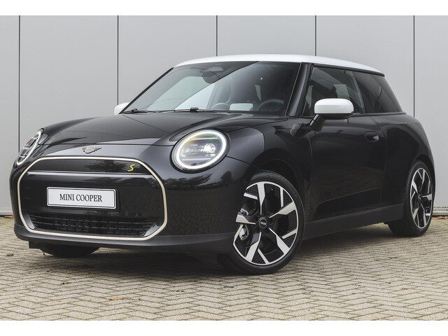 MINI Electric Hatchback Cooper SE