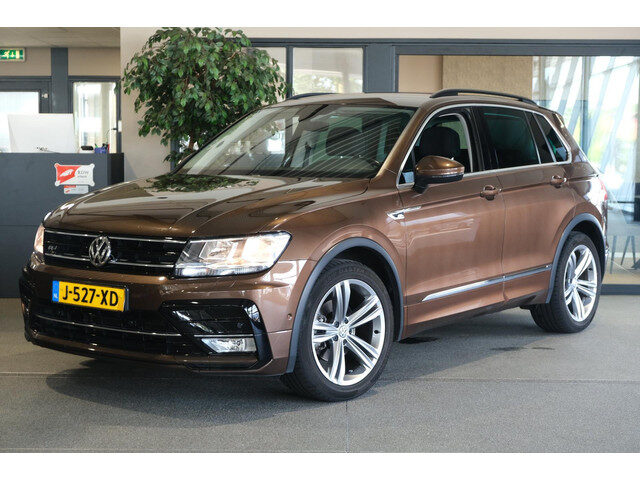 Volkswagen Tiguan 1.4 TSI ACT DSG R-Line Navi Keyless Cam Pdc Acc