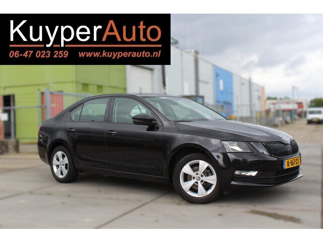 Škoda Octavia 1.5 TSI Greentech Sport Business automaat dsg multimedia trekhaak