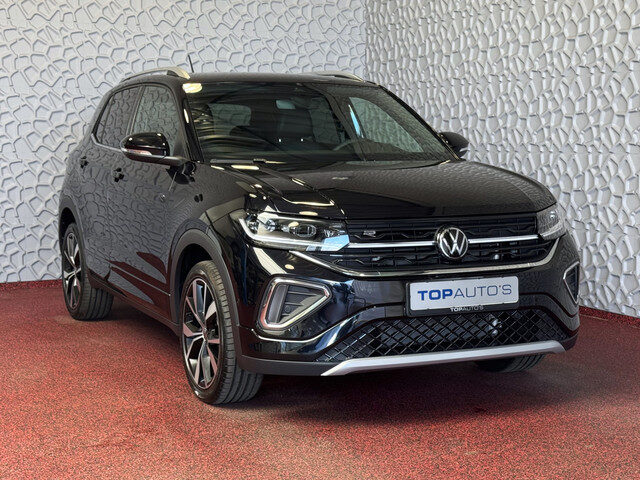 Volkswagen T-Cross ✅ NIEUWE AUTO ✅ 1.5 TSI 150PK R-LINE EDITION TREKHAAK LED 18''LMV IQ CAMERA STOEL