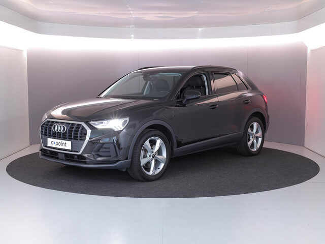 Audi Q3 45 TFSI e Business Edition