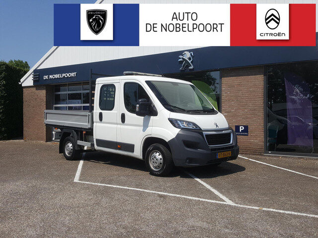 Peugeot Boxer CHASSISDUBBELCABINE 3500KG 2.2HDI-130PK Dubbele cabine 7Persoons | open laadbak | AIRC