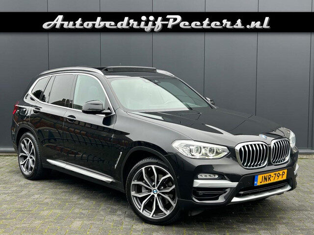 BMW X3 xDrive20i Pano Leder HUD H/K Sportstoel Memory Sfeerlicht e.Trekhaak