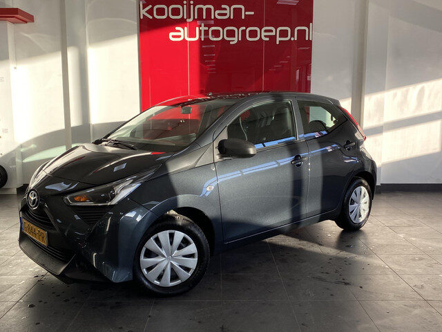 Toyota Aygo 1.0 VVT-i x-fun
