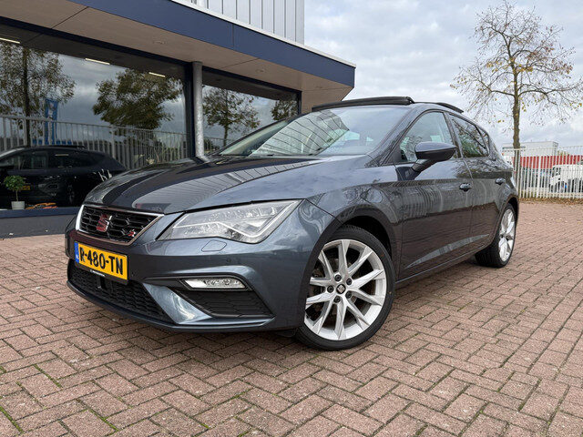 Seat Leon 1.5 TSI FR Business | Pano | Leer | ACC | Keyless
