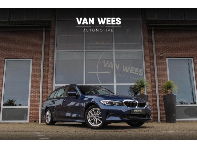 BMW 3 Serie touring 330e Business Edition Plus | 1e eigenaar | BTW auto | Leer | Camera | Sportstuur