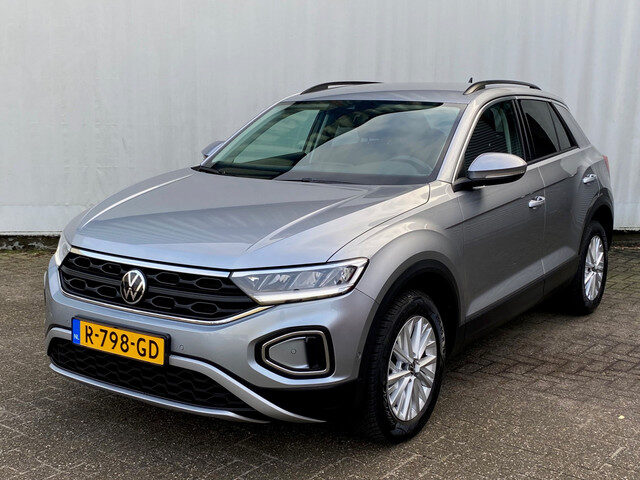 Volkswagen T-Roc 1.5 TSI Life Business Carplay / Stl.verw
