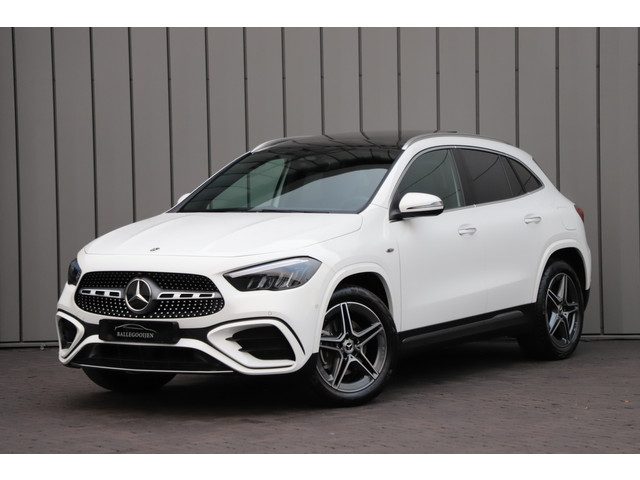 Mercedes-Benz GLA 250e AMG | 218PK | Pano | Sfeerverlichting | ACC | Widescreen | Stuurwielverw. | T