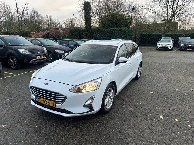 Ford Focus Wagon 1.0 EcoBoost Trend Edition Business , navigatie
