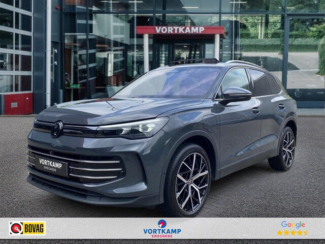 Volkswagen Tiguan 1.5 TSI EHYBRID ELEGANCE PANO-DAK/360-CAMERA/TREKHAAK/NAVI/CARPLAY/ACC/