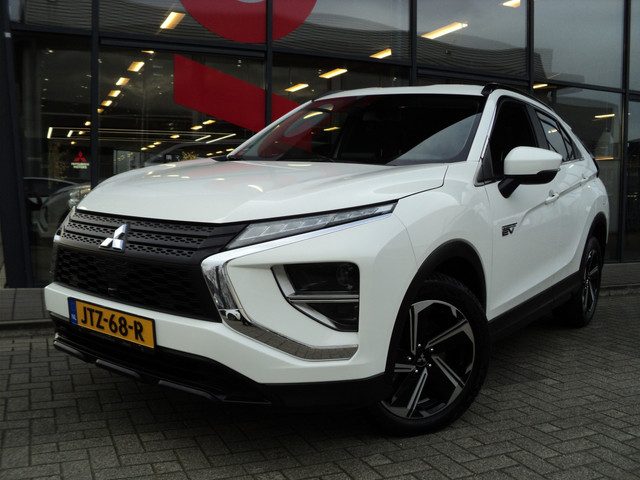Mitsubishi Eclipse Cross 2.4 PHEV Intense Edition | 188 PK | 4WD |