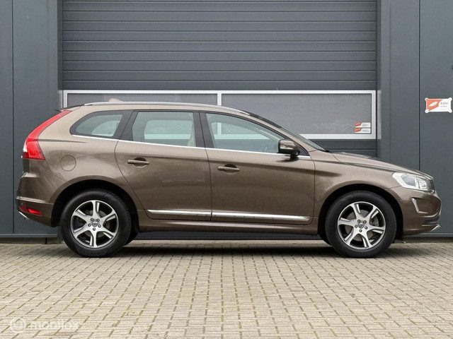 Volvo XC60 2.0 D4 FWD Summum POLESTAR Geartronic-8 Twilight Bronze