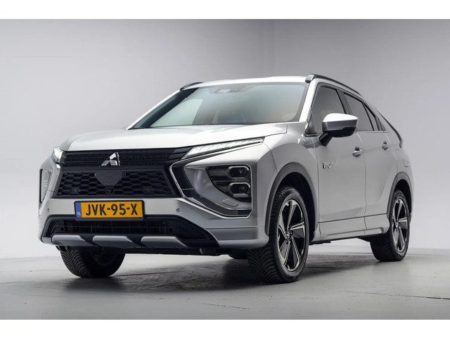 Mitsubishi Eclipse Cross 2.4 PHEV Intense+ [ Carplay Stoelverwarming Nav Dab Leder/Alcantara ]