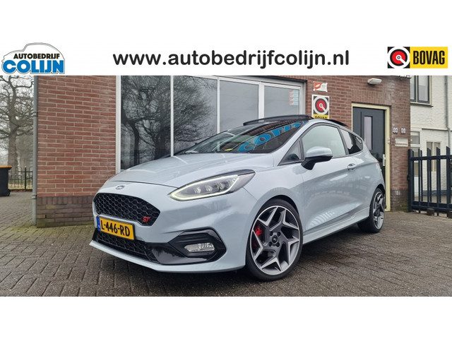 Ford Fiesta 1.5 EcoB. ST-3, Panoramadak, 200 PK, Verwarming