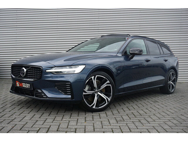 Volvo V60 PHEV T6 AWD ULTRA DARK SCHUIFDAK | WINTERPACK | H&K AUDIO | LUXE