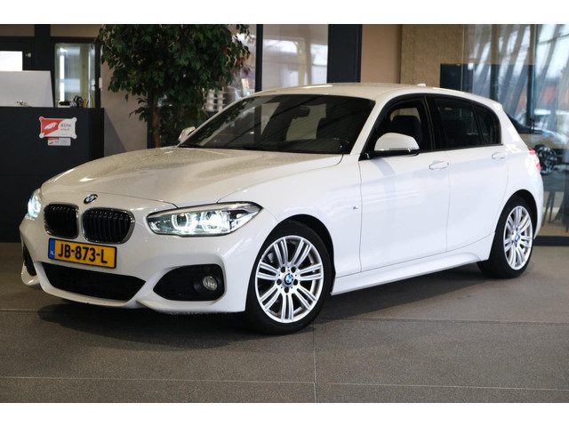 BMW 1 Serie 118i M Pakket Sport Navi Led Alacantara Pdc Cruise