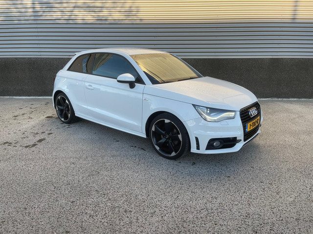 Audi A1 1.4 TFSI Pro Line S automaat cruise half-leder navi