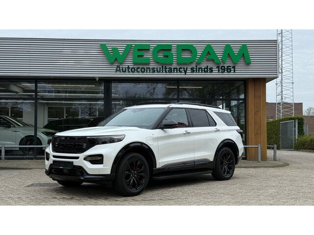 Ford Explorer 3.0 V6 EB PHEV ST-LINE FULL BLACK+SMOKE PACK
