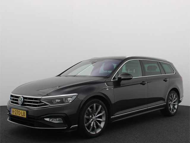Volkswagen Passat Variant 1.5 TSI Elegance Business R