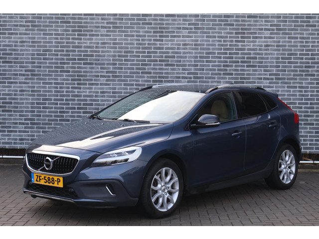Volvo V40 Cross Country 1.5 T3 Polar+ Luxury