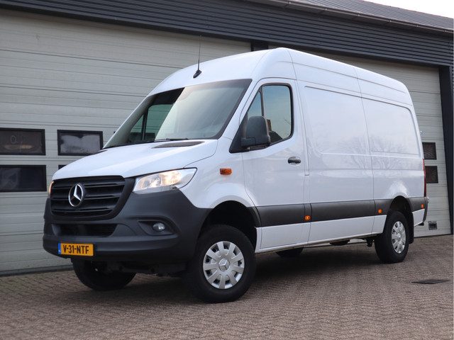 Mercedes-Benz Sprinter 316 CDI 4x4 Automaat Euro 6 L2H2 - MBUX - BW Inrichting - Standkachel
