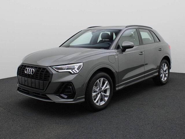 Audi Q3 45 TFSI e/245PK S edition