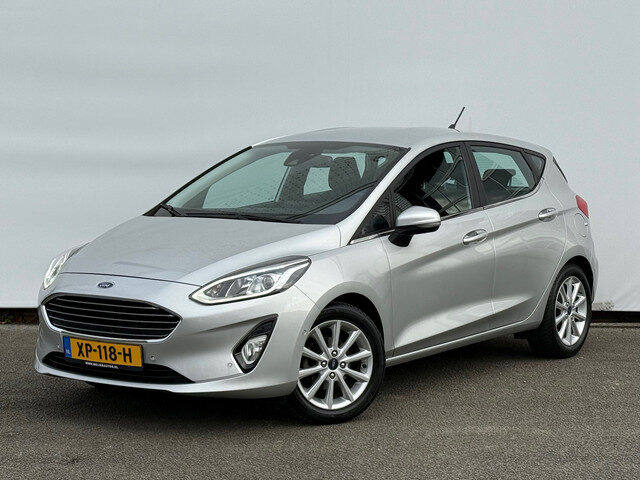 Ford Fiesta 1.0 EcoBoost Titanium Sportvelgen | Parkeersensoren | Cruise | Clima | Navigatie | Camer
