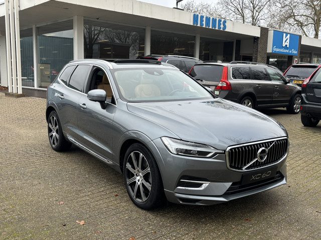 Volvo XC60 T8 AWD Inscription Luchtvering HeadUp Stoelventilatie DABPilot Assist 360