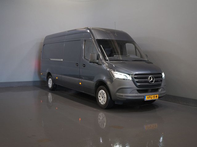 Mercedes-Benz Sprinter 316 2.2 CDI L3H2 LED/ 10,25” MBUX/ Gev.Stoel/ Carplay/ Sidebars/ Cruise/ Came