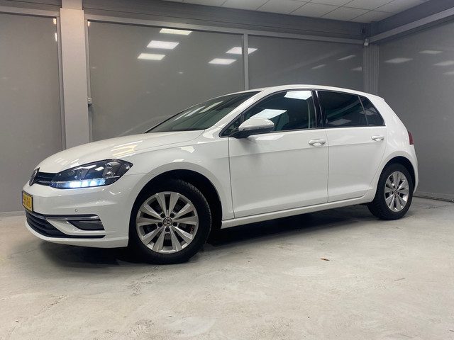 Volkswagen Golf 1.0 TSI Comfortline | CLIMA | CRUISE | NAVI | LMV |