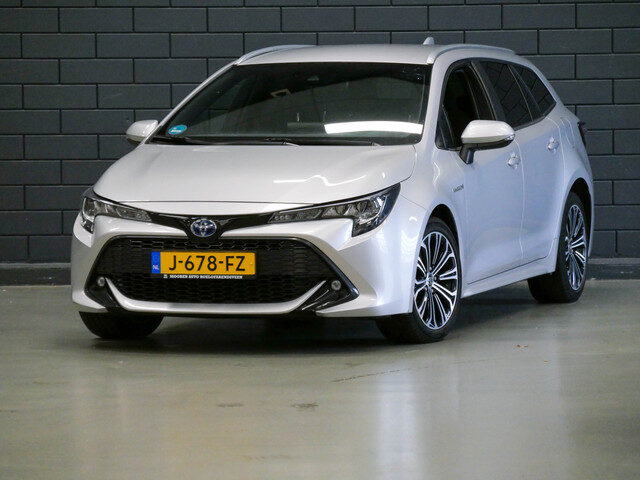 Toyota Corolla Touring Sports 1.8 Hybrid Business Plus