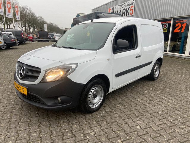 Mercedes-Benz Citan 111 CDI airco/trekhaak/stoelverwarming/camera