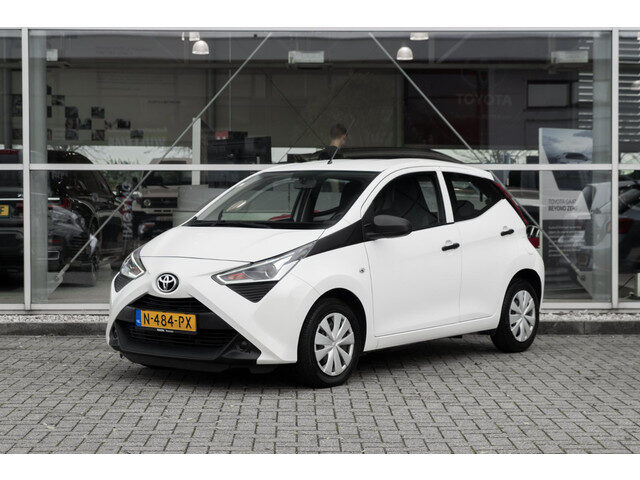Toyota Aygo 1.0 VVT-i x-fun