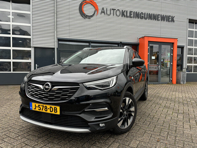 Opel Grandland X 1.2 Turbo Business Executive Automaat NL-Auto / Apple/Android Carplay / All-season