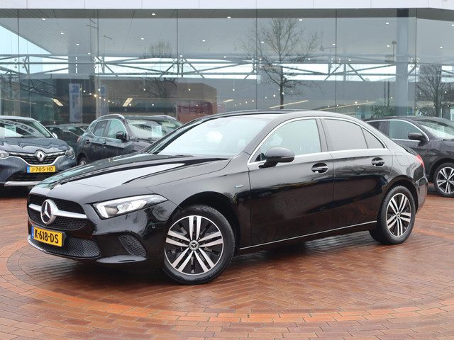 Mercedes-Benz A-Klasse 250 e Business Solution Luxury Limited