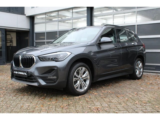 BMW X1 SDrive18i/Leer/Automaat