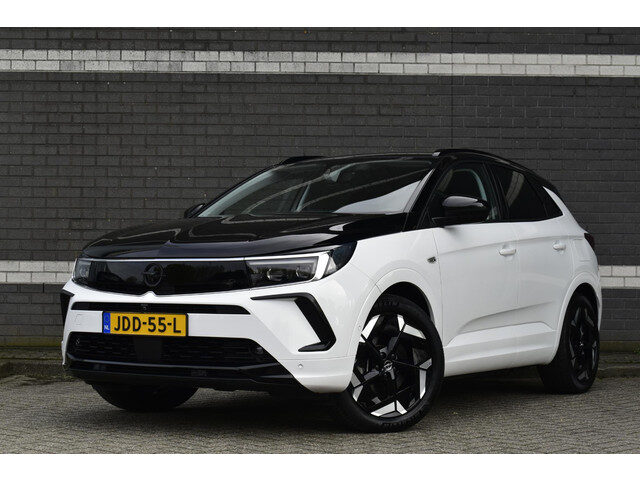 Opel Grandland 1.6 Turbo Plug-In Hybrid 4x4 GSe