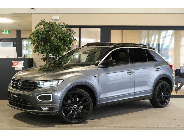 Volkswagen T-Roc 1.5 TSI DSG 2 x R-Line Pano Led Virtual Keyless