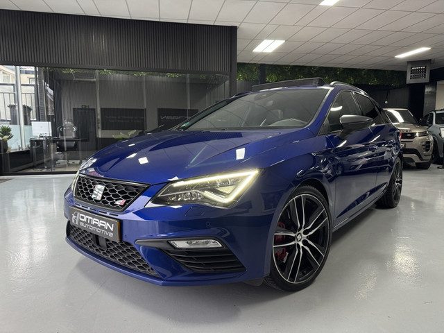 Seat Leon ST Cupra 300 4Drive Pano Virtual Acc Sfeer