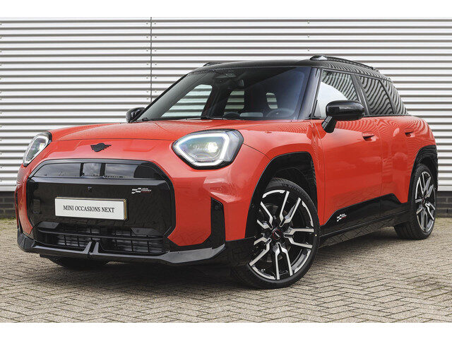 MINI Electric Aceman SE