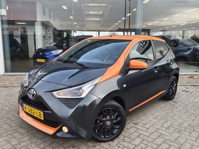 Toyota Aygo 1.0 VVT-i JBL | Android Auto, Apple Carplay | Achteruitrijcamera