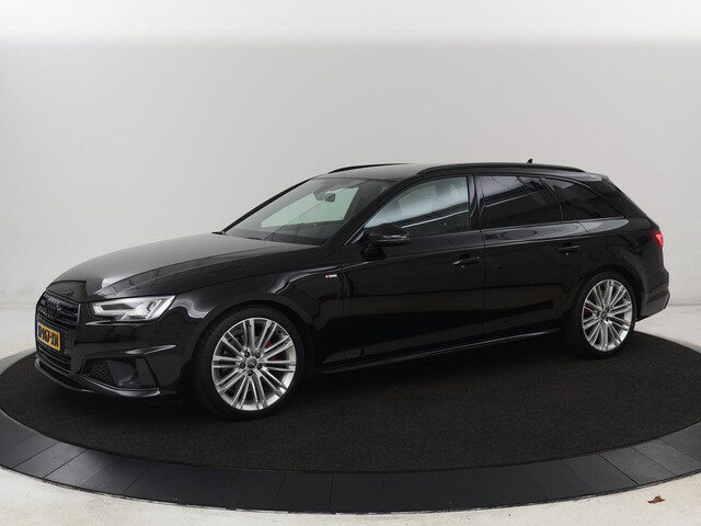 Audi A4 40 TFSI Sport S Line Black Edition |
