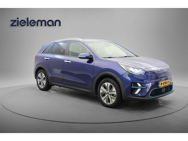 Kia e-Niro EV DynamicPlusLine 64 kWh - Carplay, Navi, Cruise, Dakraam, Half Leer, Camera, Stoelverw.