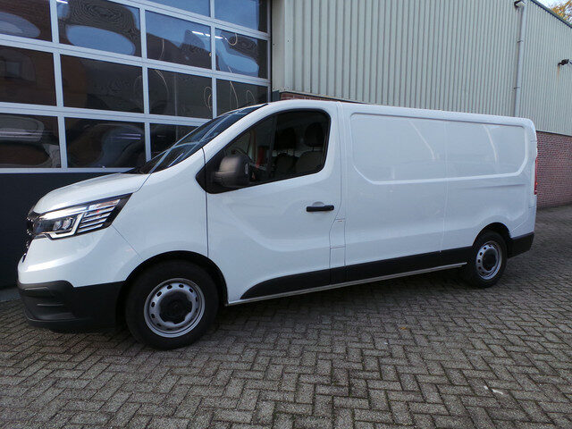 Renault Trafic 2.0 dCi 130 T30 L2H1