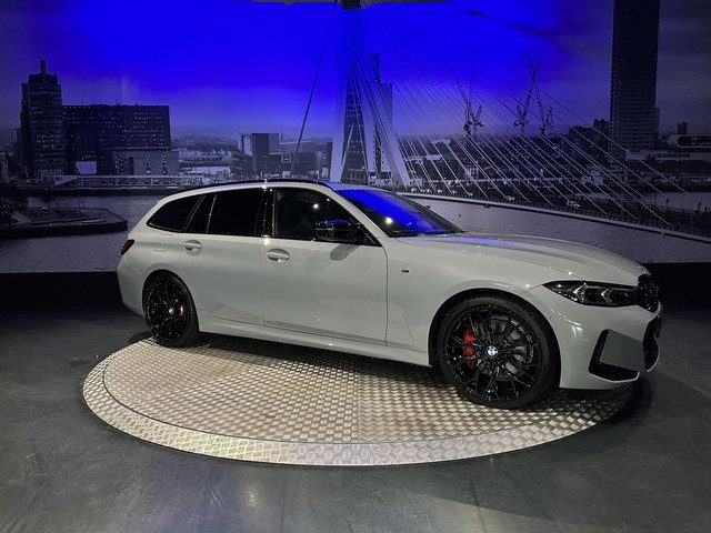 BMW 3 Serie touring M340i xDrive *Pano*Memory*HUD*HarmanKardon*ACC*