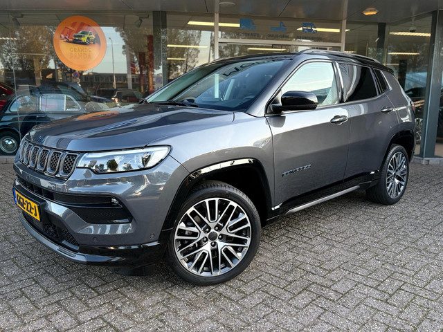 Jeep Compass 4xe 240 Plug-in Hybrid Electric Summit