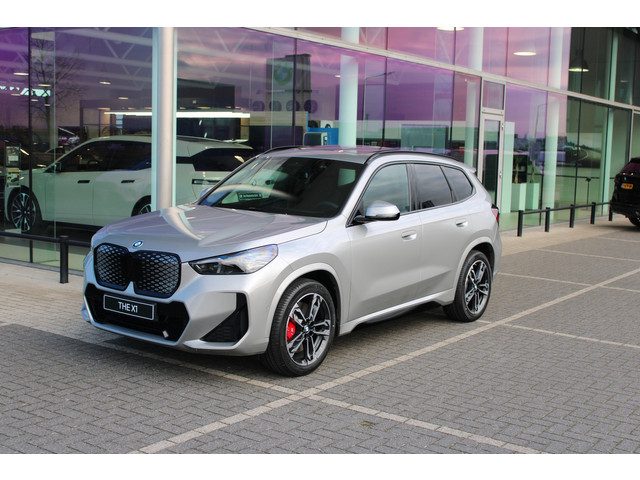 BMW iX1 eDrive20 M Sport