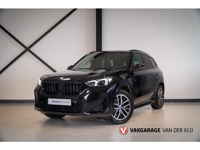 BMW X1 XDrive30e M-Sport | Panorama | Trekhaak | 360 Camera | Driving Ass. + | Head-Up | Adapt. M On