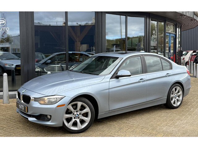 BMW 3 Serie 328i xDrive High Executive
